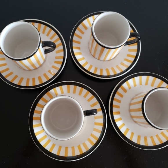 Bonwit Teller Made in Italy Espresso 4 cup saucers - Picture 4 of 8